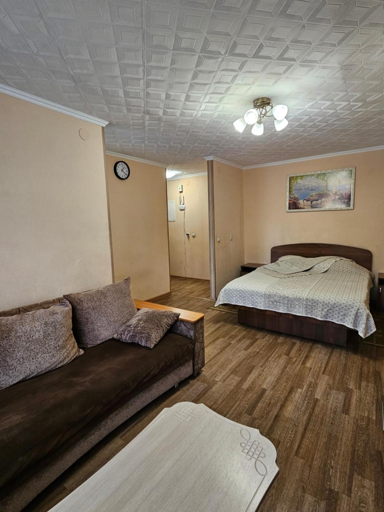 Lux Apartment On Potanina 19 Ustʼ-Kamenogorsk Екстериор снимка